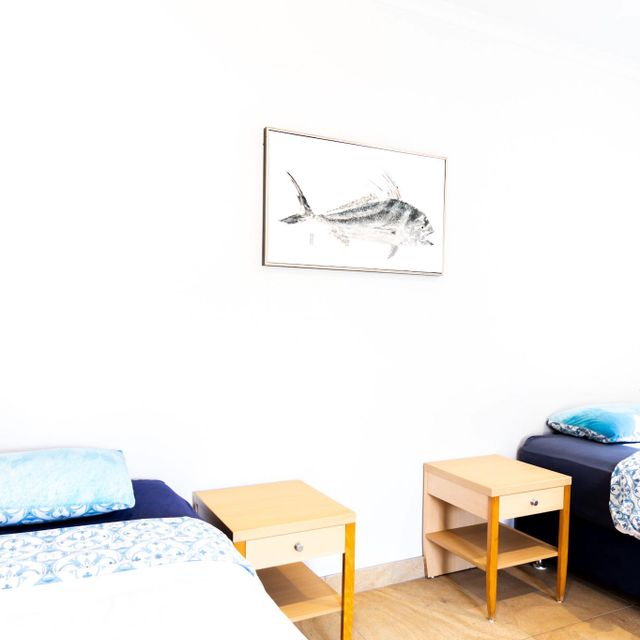 twin guest room